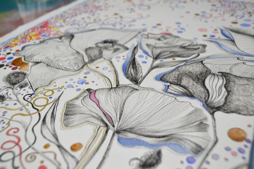Nowoczesny obraz florystyczny z delikatnymi kolorowymi akcentami. Ilustracja botaniczna na papierze artystycznym.